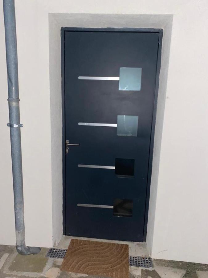 Appartement 2 Pieces Cosy Au Calme Mitry-Mory Esterno foto